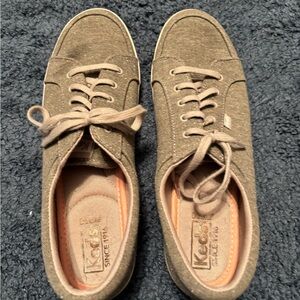 Keds Women’s Sneakers -size 9.5